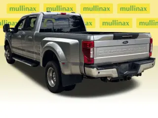 Ford F-350 Super Duty 2020 4x4 Lariat 4dr Crew Cab 8 ft. LB DRW Pickup