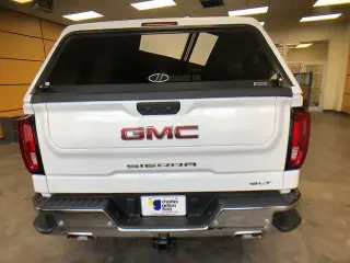 GMC Sierra 1500 2024 4x4 SLT 4dr Crew Cab 6.6 ft. SB