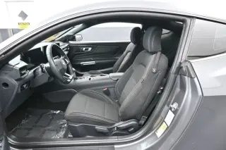 Ford Mustang 2025 EcoBoost 2 puertas Fastback
