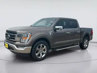 Ford F-150 2022 4x2 XL 4 puertas SuperCrew caja corta de 5.5 pies