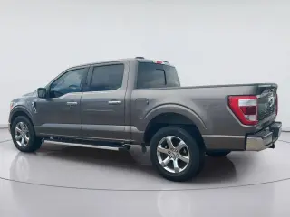 Ford F-150 2022 4x2 XL 4 puertas SuperCrew caja corta de 5.5 pies