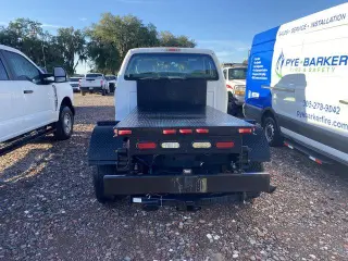 Ford F-250 Super Duty 2016 4x4 XL 2 puertas Cabina Regular Caja de 8 pies Pickup