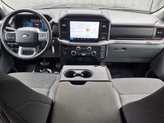 Ford F-150 2025 4x4 XLT 4 puertas SuperCrew caja corta de 5.5 pies