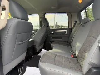 Ram 2500 2014 4x4 SLT 4dr Crew Cab 8 ft. LB Pickup