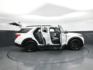 Ford Explorer 2021 XLT SUV de 4 puertas
