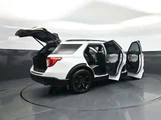 Ford Explorer 2021 XLT SUV de 4 puertas
