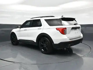Ford Explorer 2021 XLT SUV de 4 puertas
