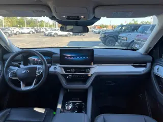 Ford Explorer 2025 AWD Active SUV de 4 puertas
