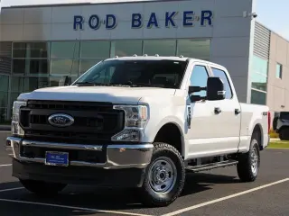 Ford F-250 Super Duty 2022 4x4 XL 4dr Cab de Trabajo de 6.8 pies de largo Pickup