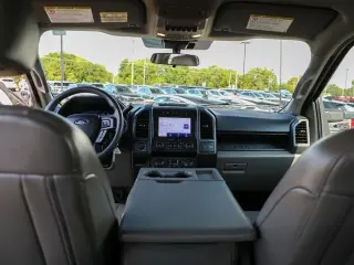Ford F-250 Super Duty 2022 4x4 XL 4dr Cab de Trabajo de 6.8 pies de largo Pickup