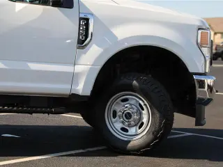 Ford F-250 Super Duty 2022 4x4 XL 4dr Cab de Trabajo de 6.8 pies de largo Pickup