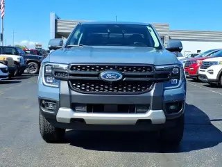 Ford Ranger 2024 4x4 Lariat 4 puertas SuperCrew caja corta de 5 pies