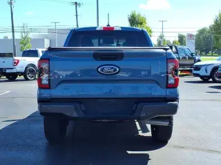Ford Ranger 2024 4x4 Lariat 4 puertas SuperCrew caja corta de 5 pies