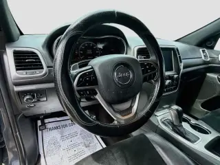 Jeep Grand Cherokee 2017 4x4 Laredo E SUV de 4 puertas