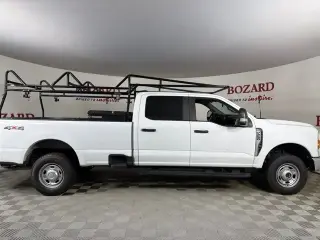 Ford F-250 Super Duty 2024 4x4 XL 4dr Cab de Trabajo Pickup de 6.8 pies de largo