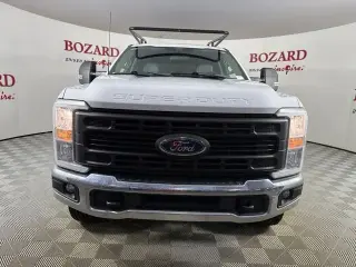 Ford F-250 Super Duty 2024 4x4 XL 4dr Cab de Trabajo Pickup de 6.8 pies de largo