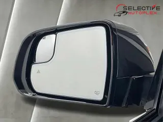 Jeep Wagoneer 2022 4x4 Serie III Carbide SUV de 4 puertas