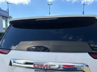 GMC Yukon 2021 4x4 SLT 4dr SUV