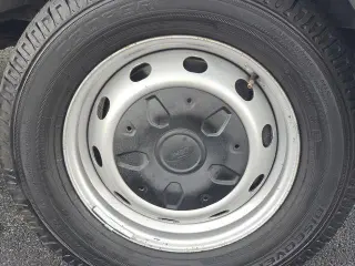Ford Transit 2017 250 3 puertas LWB Furgoneta de carga de techo medio con puerta corrediza del lado del pasajero