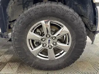 Ford F-150 2020 4x4 XLT 4 puertas SuperCrew 5.5 pies SB