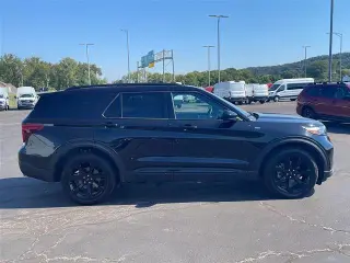 Ford Explorer 2023 AWD ST-Line 4dr SUV