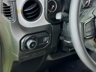 Jeep Wrangler 2025 4x4 Sport SUV de 4 puertas