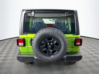 Jeep Wrangler 2025 4x4 Sport SUV de 4 puertas
