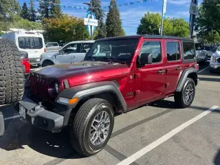 Jeep Wrangler Unlimited 2022 4x4 Sport SUV de 4 puertas