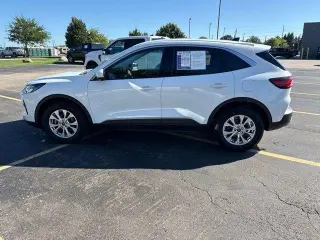 Ford Escape 2023 SUV de 4 puertas Active tracción en las cuatro ruedas (AWD)