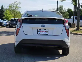 Toyota Prius 2017 Two 4dr Hatchback