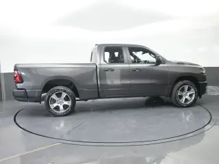 Ram 1500 2026 4x2 Tradesman 4dr Quad Cab 6.4 ft. SB Pickup