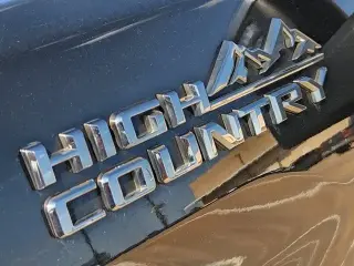 Chevrolet Silverado 3500HD 2020 4x4 High Country 4dr Crew Cab SB SRW