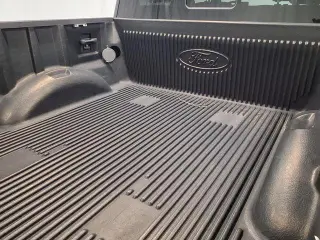 Ford F-150 2017 4x4 XLT 4 puertas SuperCrew SB de 5.5 pies