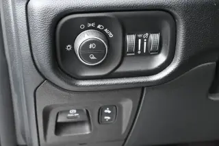 Ram 1500 2022 4x2 Laramie 4dr Crew Cab 5.6 ft. SB Pickup