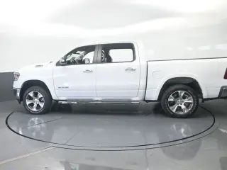 Ram 1500 2022 4x2 Laramie 4dr Crew Cab 5.6 ft. SB Pickup