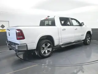 Ram 1500 2022 4x2 Laramie 4dr Crew Cab 5.6 ft. SB Pickup