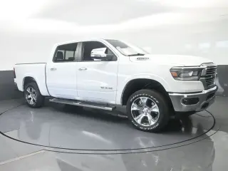 Ram 1500 2022 4x2 Laramie 4dr Crew Cab 5.6 ft. SB Pickup