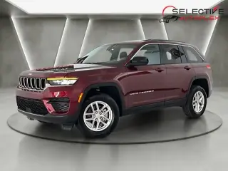 Jeep Grand Cherokee 2024 4x4 Laredo SUV de 4 puertas