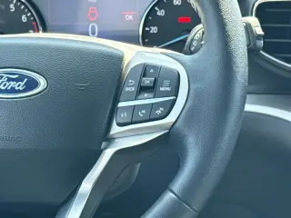 Ford Explorer 2023 XLT 4x4 SUV