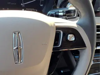 Corsair Lincoln 2022 SUV 4dr Estándar