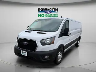 Furgoneta de carga Ford Transit 2024 AWD 150 3 puertas SWB de techo bajo