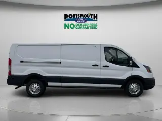 Furgoneta de carga Ford Transit 2024 AWD 150 3 puertas SWB de techo bajo