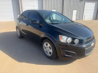 Chevrolet Sonic 2016 LS Auto Sedán 4 tracciones
