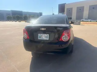 Chevrolet Sonic 2016 LS Auto Sedán 4 tracciones