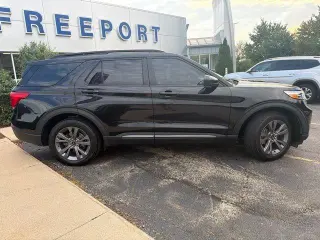 Ford Explorer 2023 AWD XLT SUV de 4 puertas