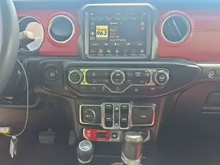 Jeep Wrangler 2023 4x4 Rubicon 4xe 20th Anniversary SUV de 4 puertas