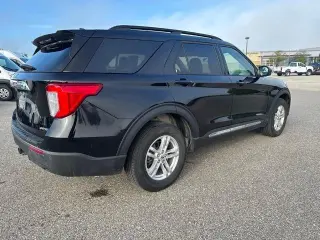 Ford Explorer 2023 AWD XLT SUV de 4 puertas