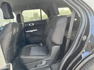 Ford Explorer 2023 AWD XLT SUV de 4 puertas