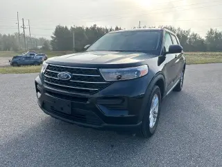 Ford Explorer 2023 AWD XLT SUV de 4 puertas