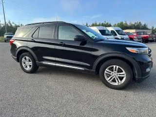 Ford Explorer 2023 AWD XLT SUV de 4 puertas